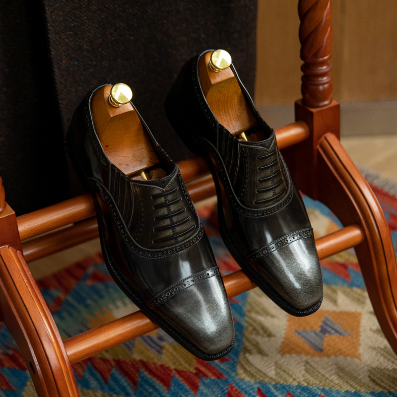 Gentleman Cowhide Commuting Formal Shoes - Image 2