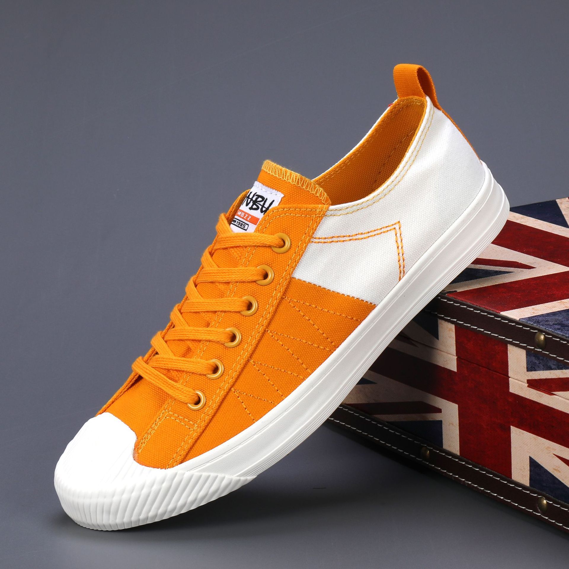 Leisure Cloth Men's Canvas Shoes - Image 10